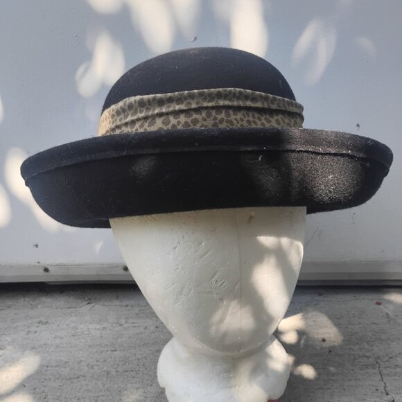 Vintage Felt Bowler Derby Hat - Picture 7 of 7